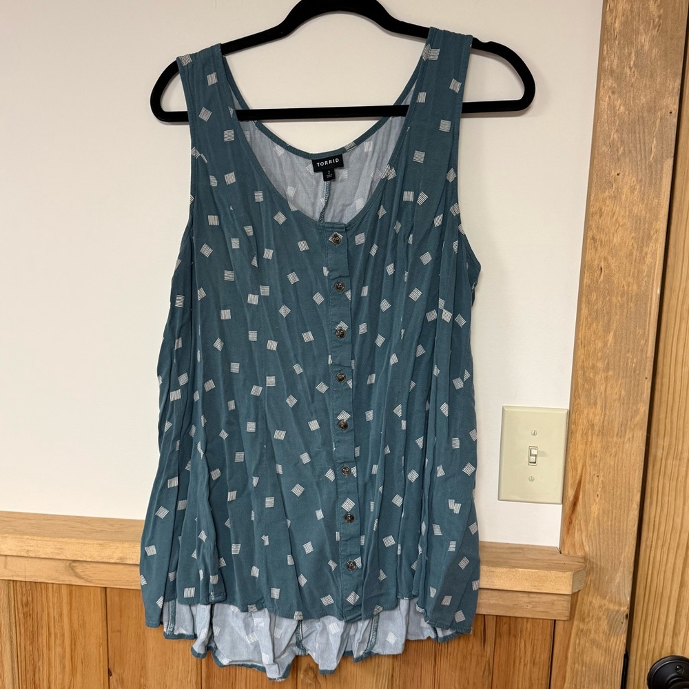 Torrid Sleeveless Top